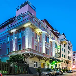 Ibis Styles Centro 3*, Милан Италия