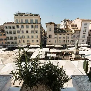 Piazza Campo De' Fiori Luxury Flat View Roma