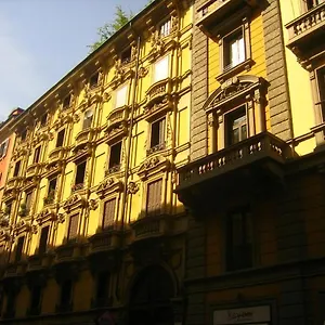 Pensjonat Castaldi House