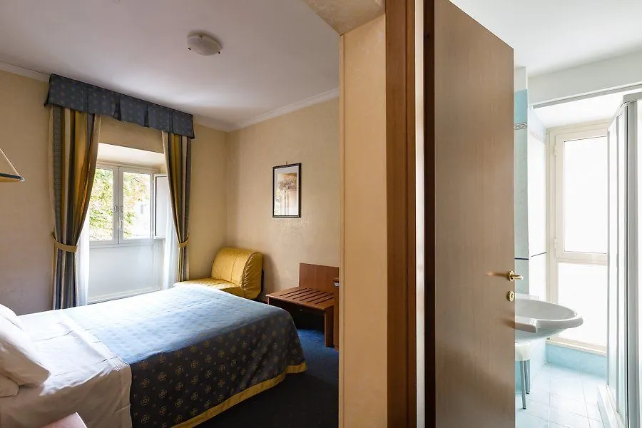 Baltik Guesthouse Rome Hotel