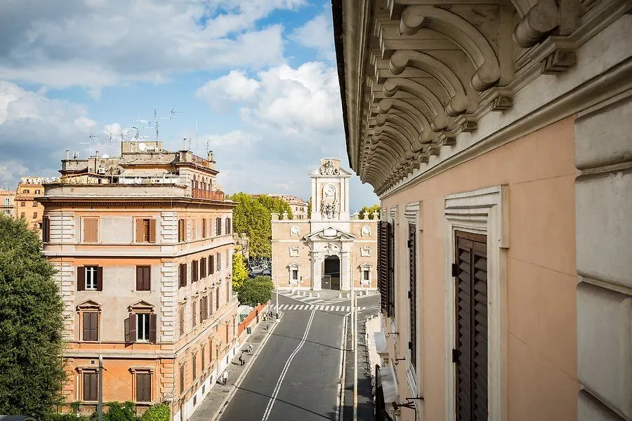 Rooms Hotel Baltico Roma 2*,  Italia